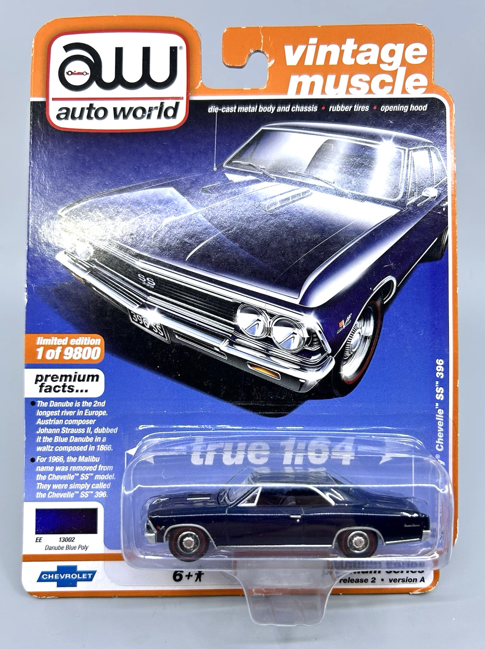 Auto World 1966 CHEVY Chevelle SS 396 Vintage Muscle Danube Blue 1:64 Diecast